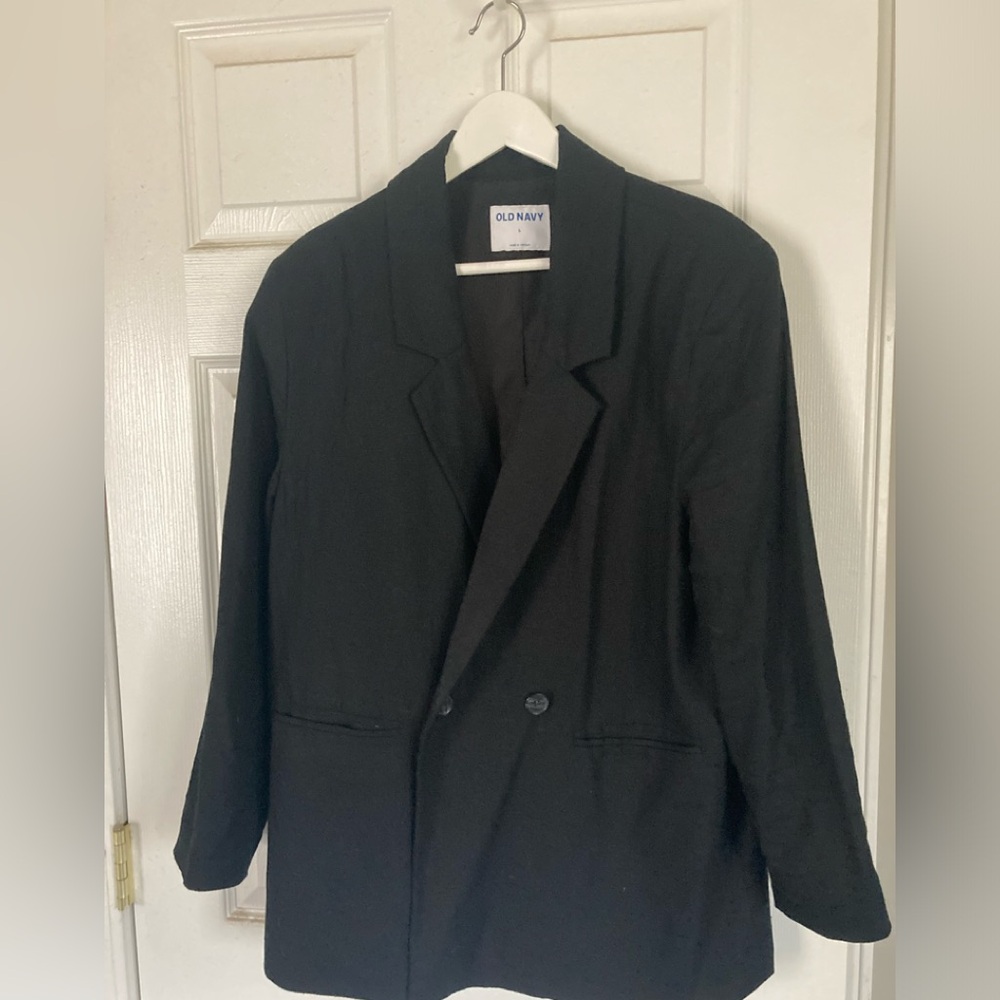Linen blend staple blazer! Classic black old navy